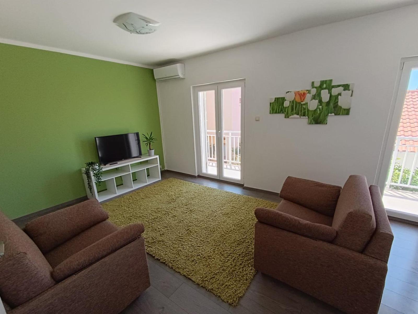 Apartments Frano I Franka By The Sea Orebic Ruang foto